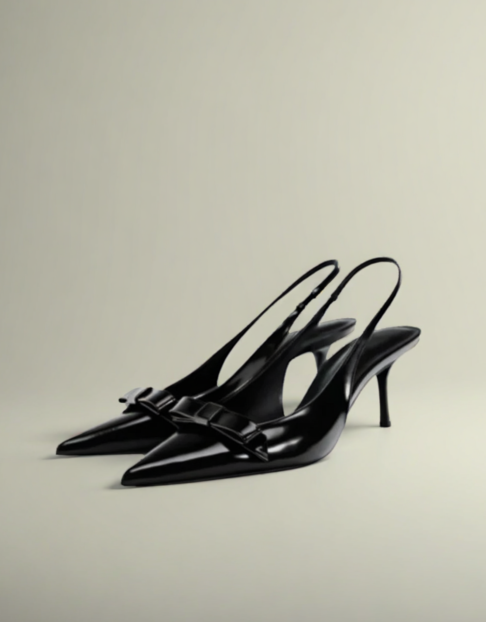 Sandales à talons papillon Fondelier élégantes en cuir
