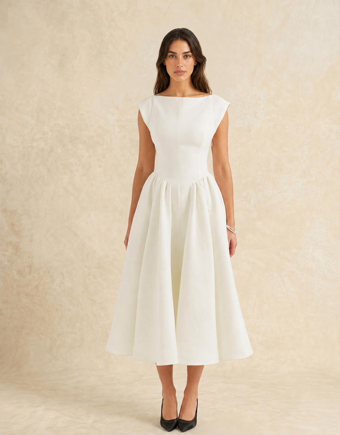 Refined Midi Dress with a Timeless Silhouette