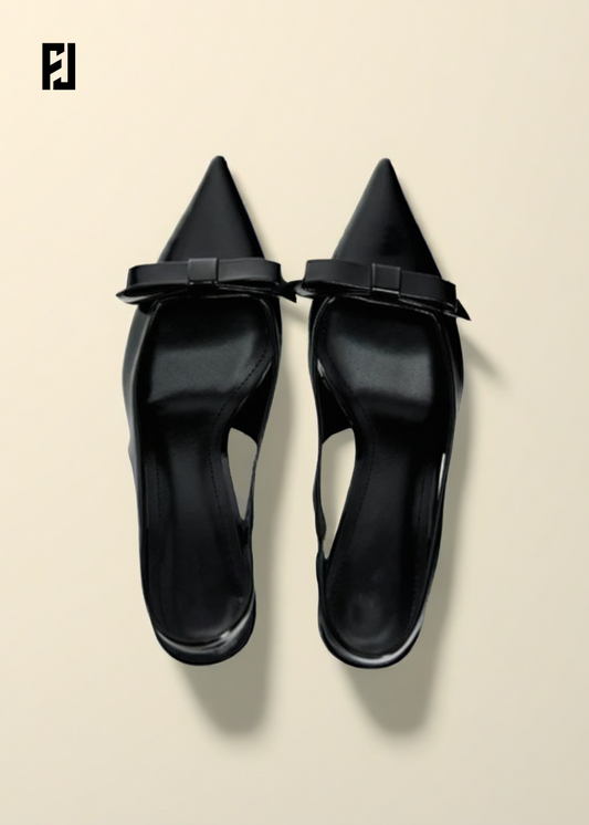 Sandales à Talons Hauts – Élégance Féminine avec Détail Papillon