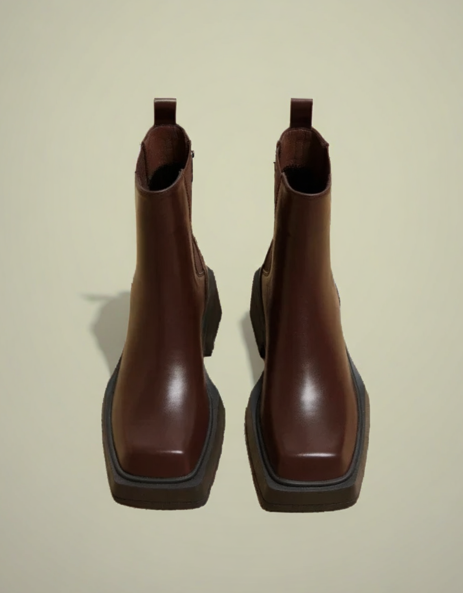 Bottes femme automne hiver en cuir marron avec semelle épaisse pour un style décontracté et élégant