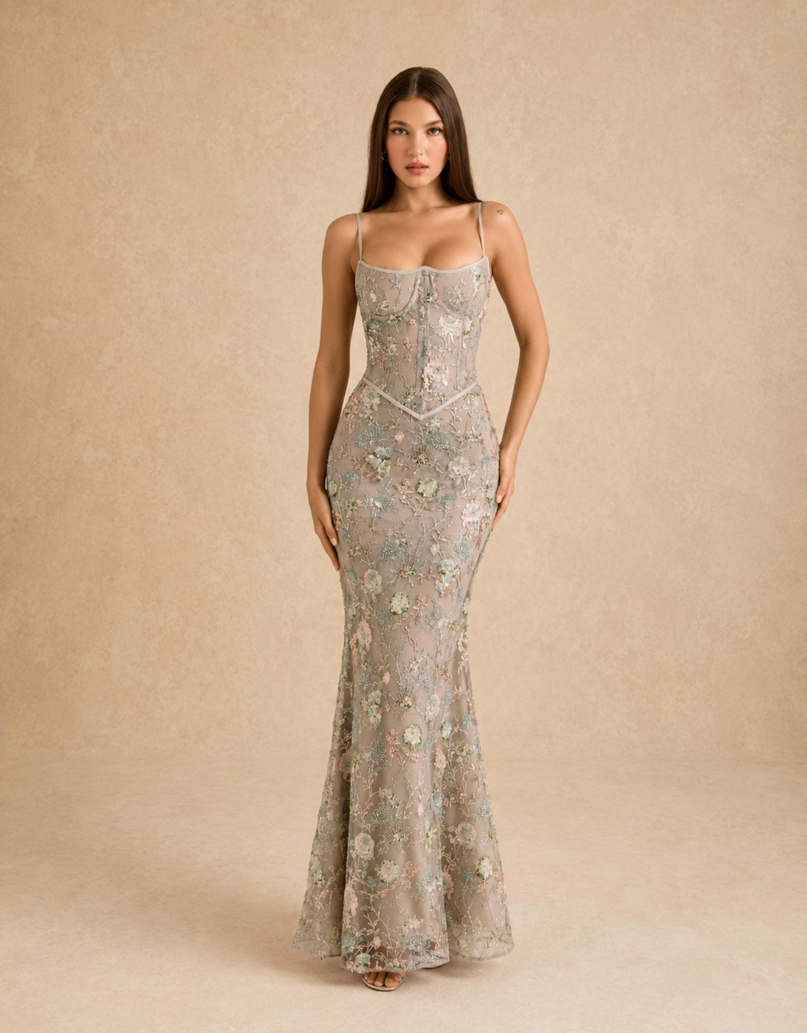 Robe maxi élégante Fondelier pour femme, robe longue à fleurs avec bretelles fines