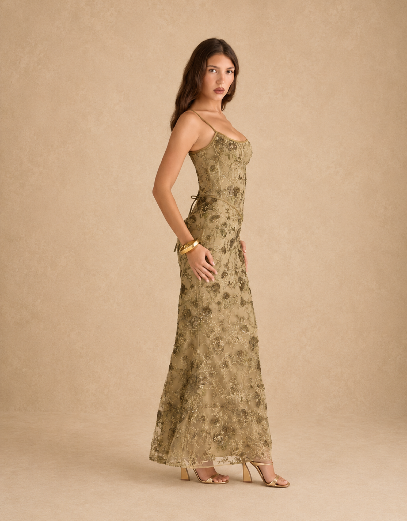 Robe maxi Fondelier femme robe longue en tissu doré à fleurs pour occasions élégantes