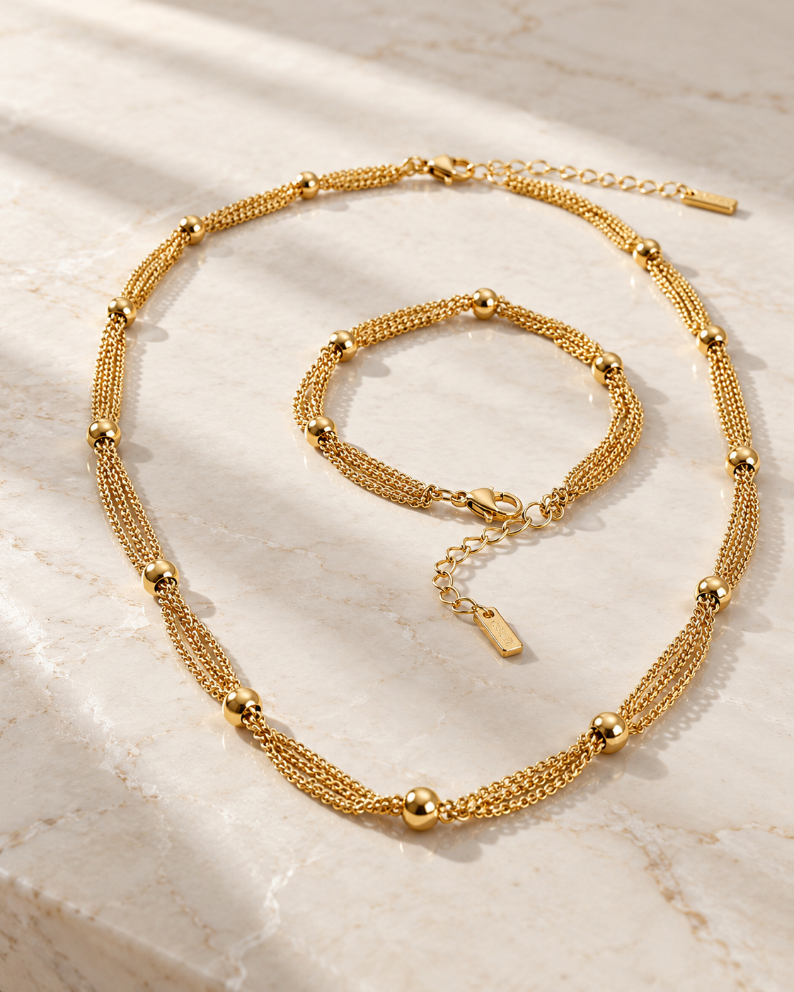 Accent Chain Set – angled side view