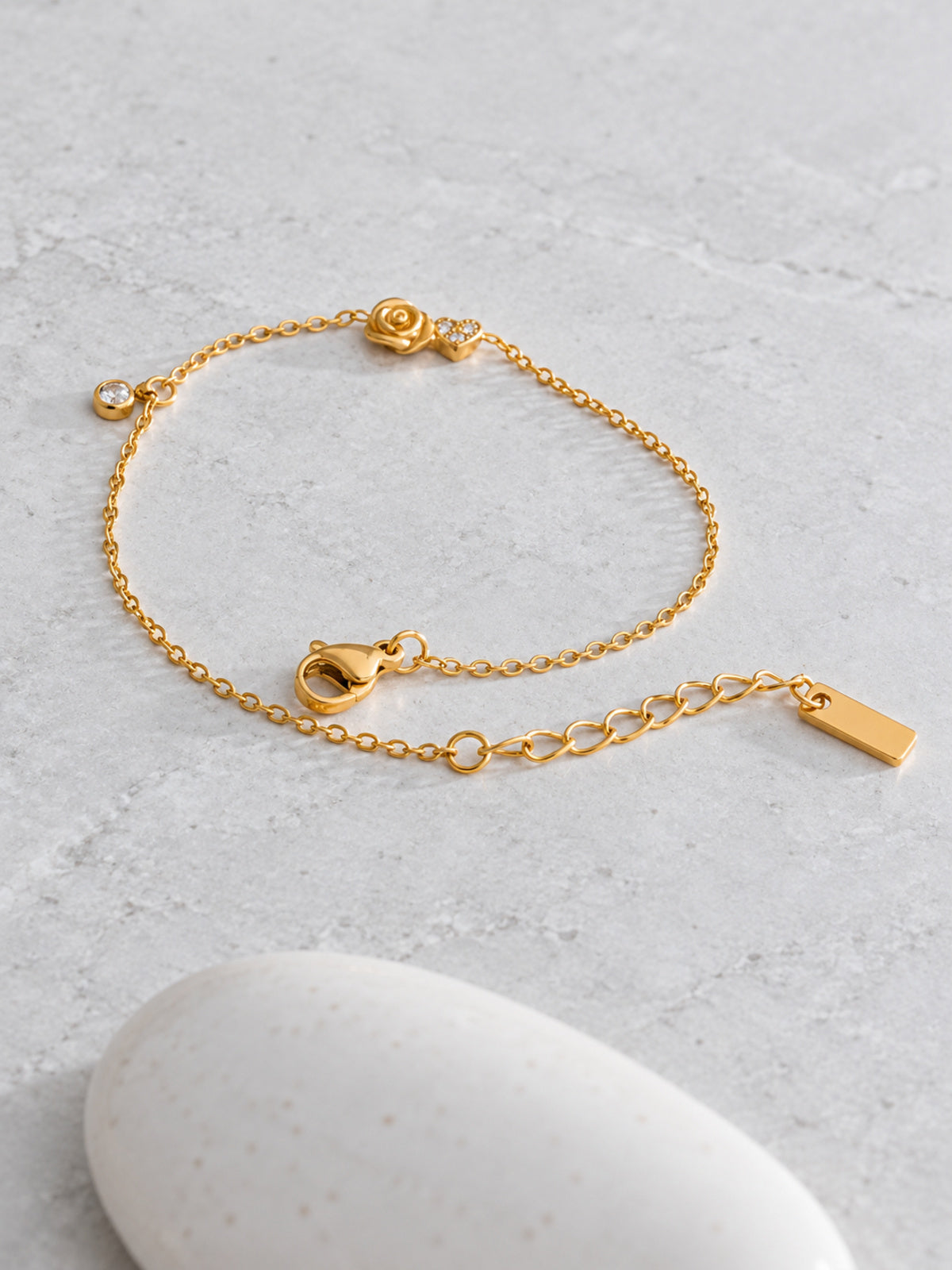 Fleur Zirconia Bracelet — detail view