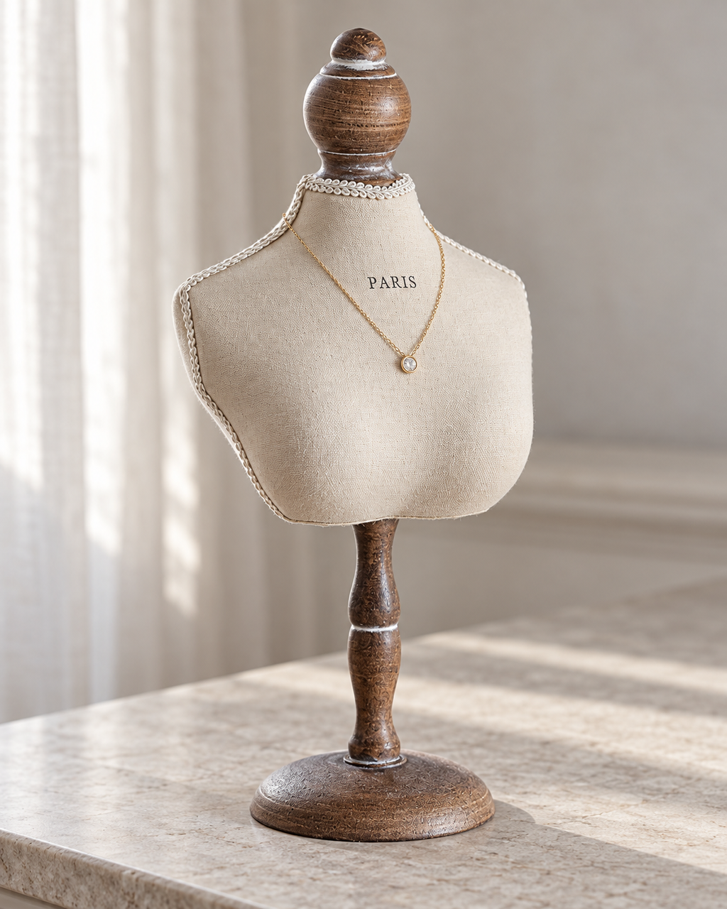 Muse Necklace Bust — Fondelier editorial 3