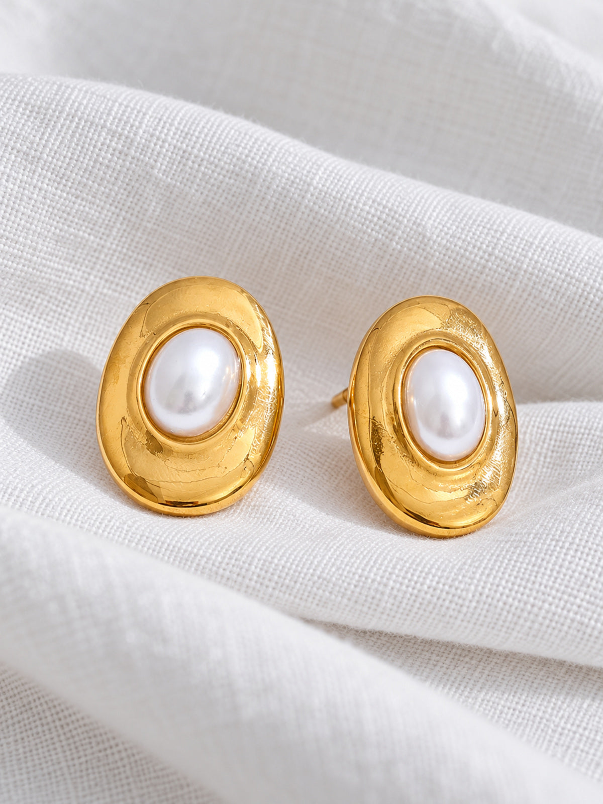 Perla Pearl Studs — editorial still life