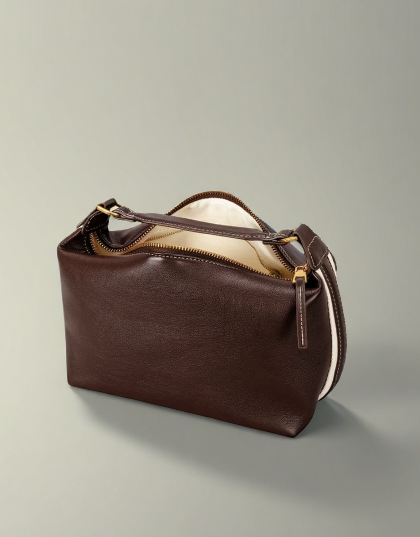 Sac à main vintage femme en cuir marron avec fermeture éclair et doublure intérieure élégante