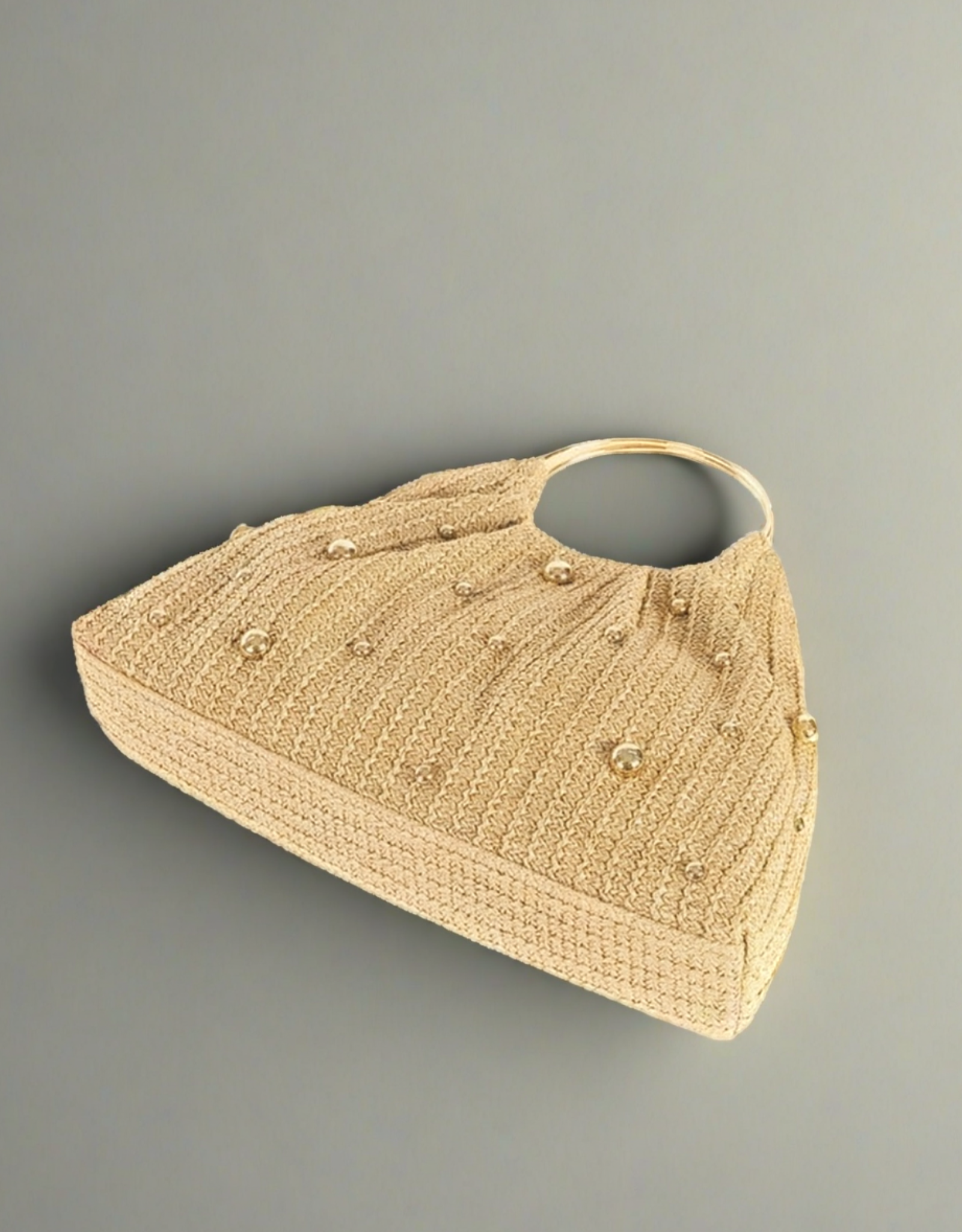 Sac seau de luxe pour femme en paille avec des perles décoratives pour un style élégant