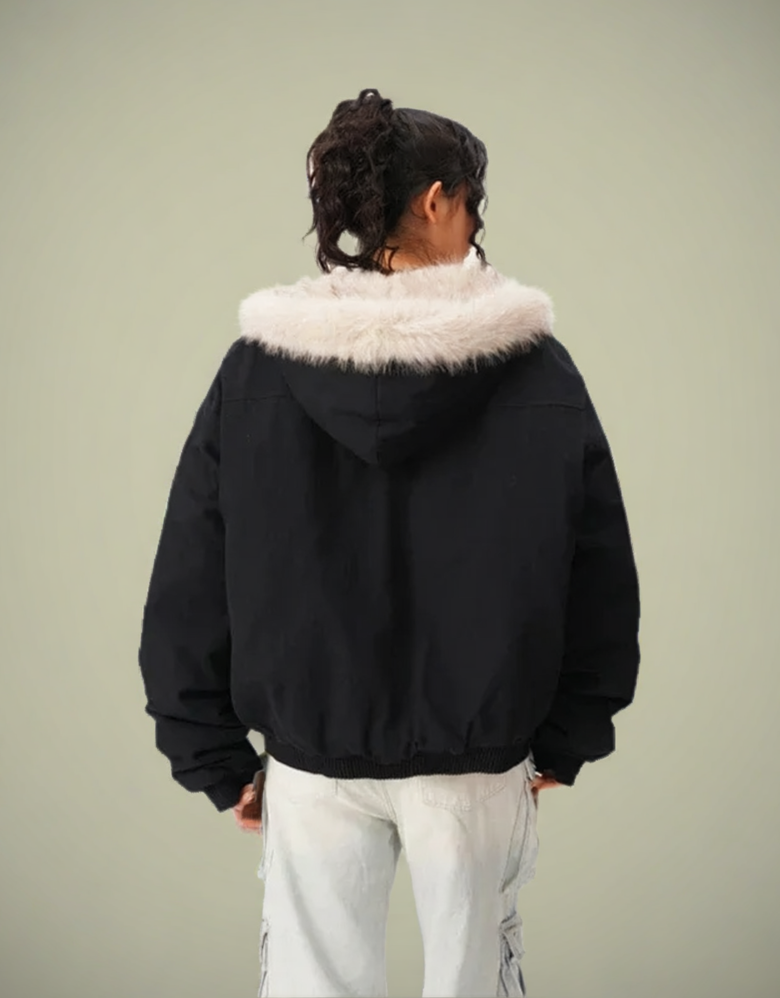 Veste fausse fourrure oversize femme noire avec capuche et col en fausse fourrure