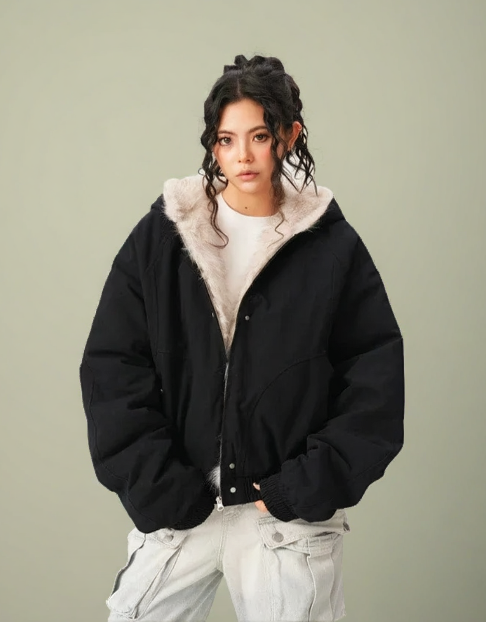 Veste fausse fourrure oversize femme noire avec doublure douce et coupe décontractée pour un style tendance